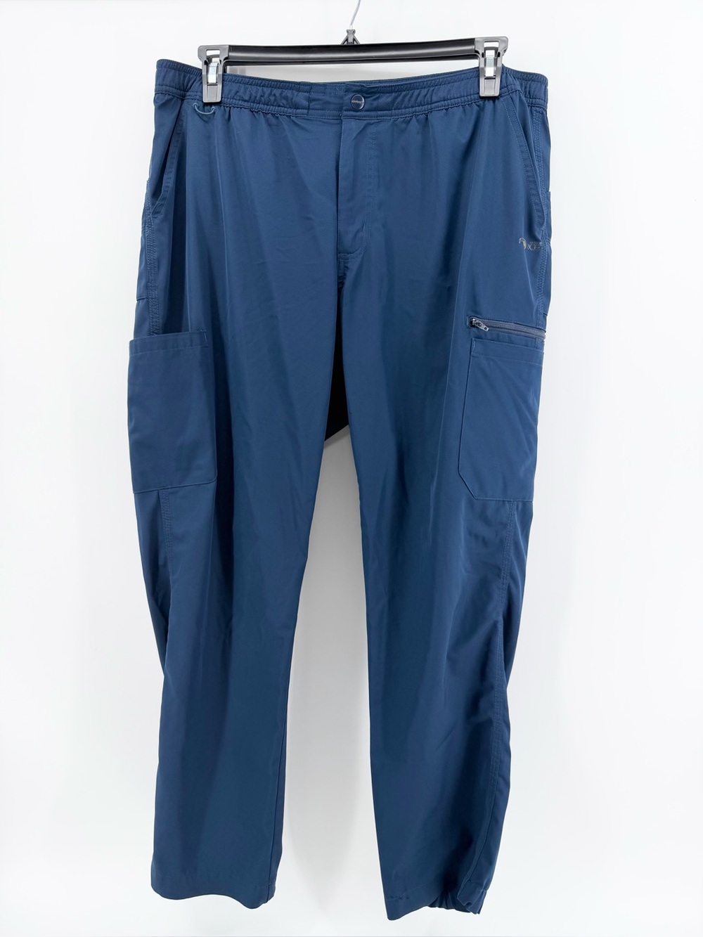 Carhartt XL Force Navy Cargo Scrub Pants Short 100332
